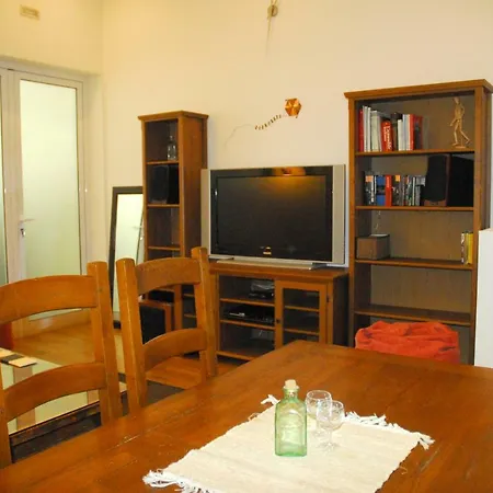 Luxurious Loft With Jacuzzi Daire