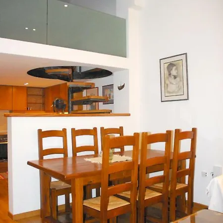 Luxurious Loft With Jacuzzi Daire